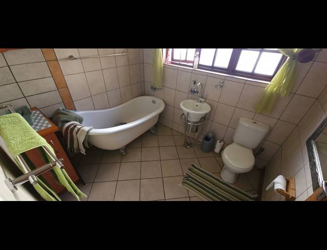 5 BEDROOM FREESTANDING FOR SALE IN SAFARI GARDENS
